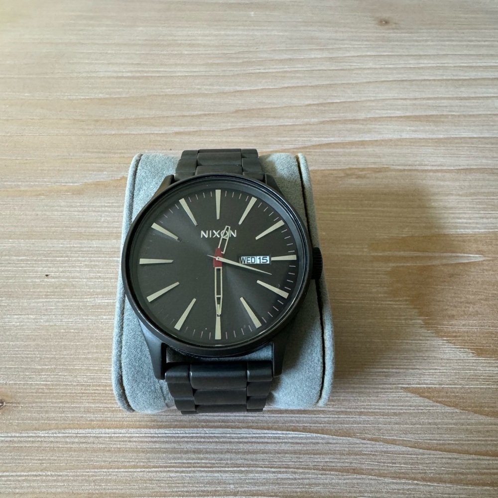 Nixon Mens Watch